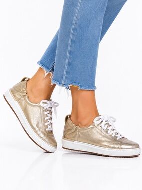 Hush Puppies Ryann Womens 7.5W Gold Metallic Leather Sneakers Comfort Lace Up